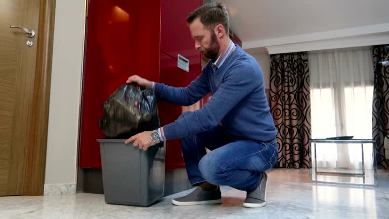 Best Same-Day Junk Removal Services  in Leavittsburg, OH